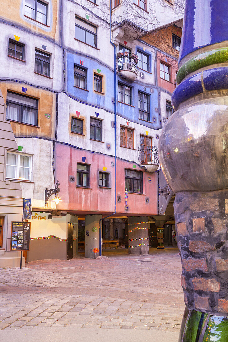 Famous building Hundertwasserhaus of Friedensreich Hundertwasser and Josef Krawina in Vienna, Eastern Austria, Austria, Europe