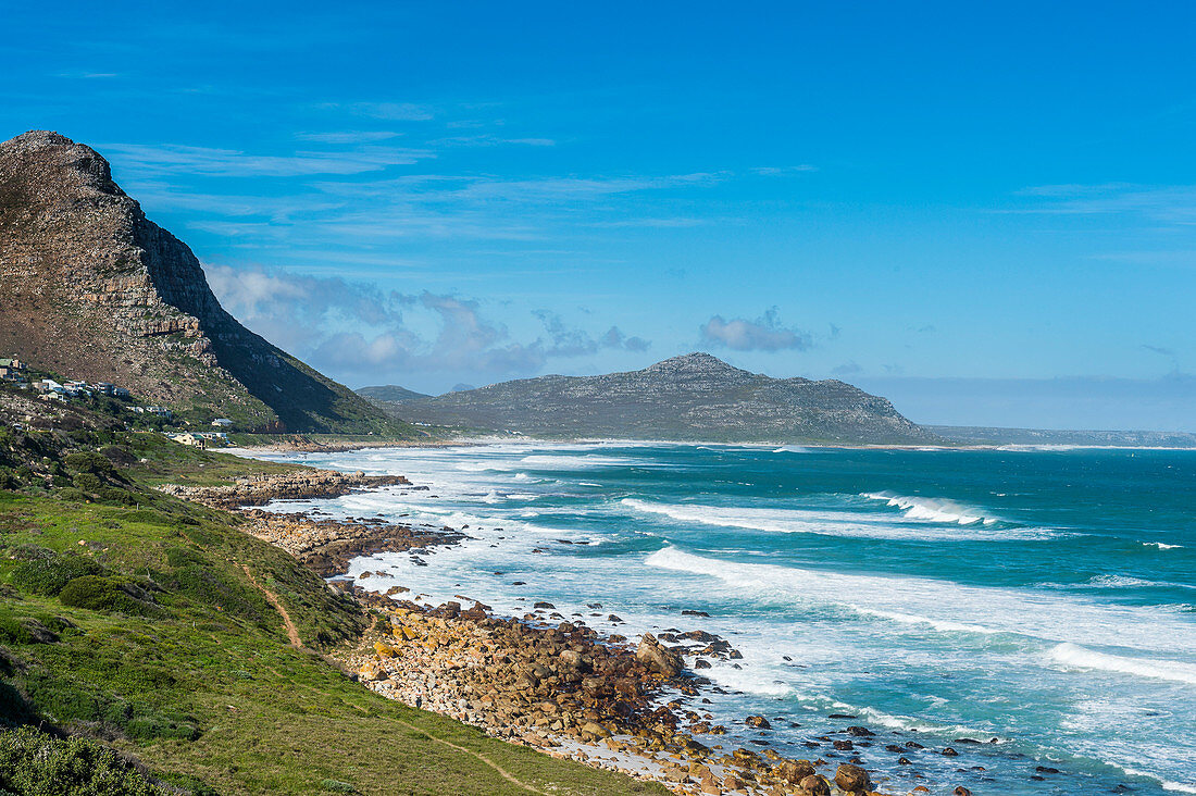 Blick über die Bucht, die zum Kap der Guten Hoffnung, Südafrika, Afrika führt