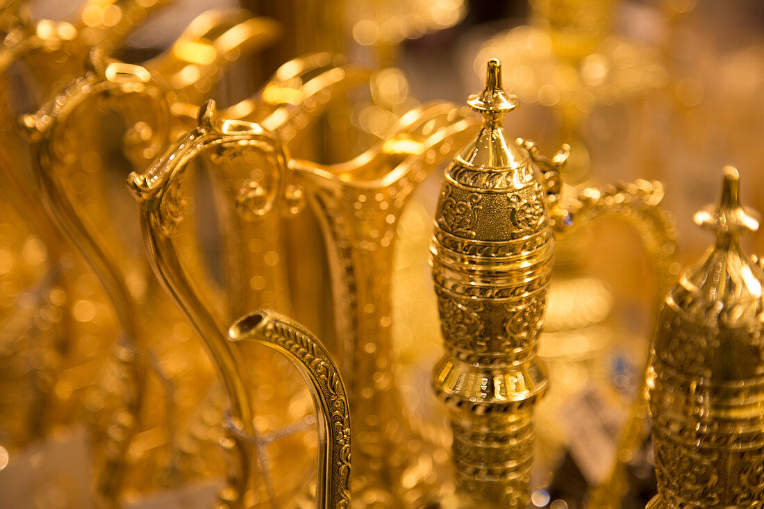 Souvenir gold plated traditional Arabic tea urns, Dubai Mall, Dubai, United Arab Emirates, Middle East