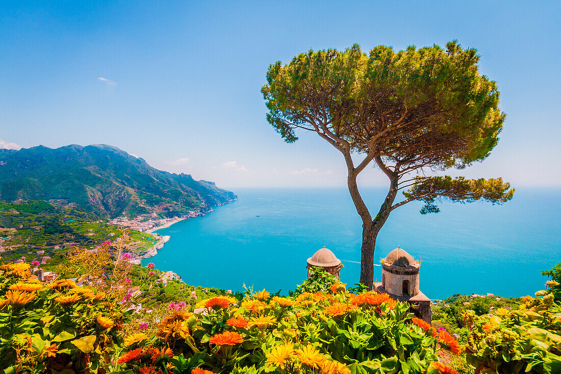 Ravello, Kampanien, Salerno, schöne Stadt an der Amalfiküste, Blick von der Villa Rufolo