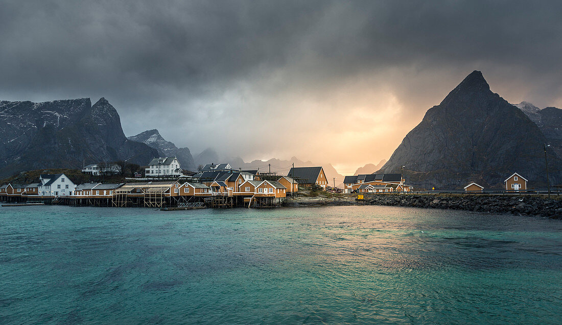 Sakrisoy Dorf, Lofoten, Norwegen