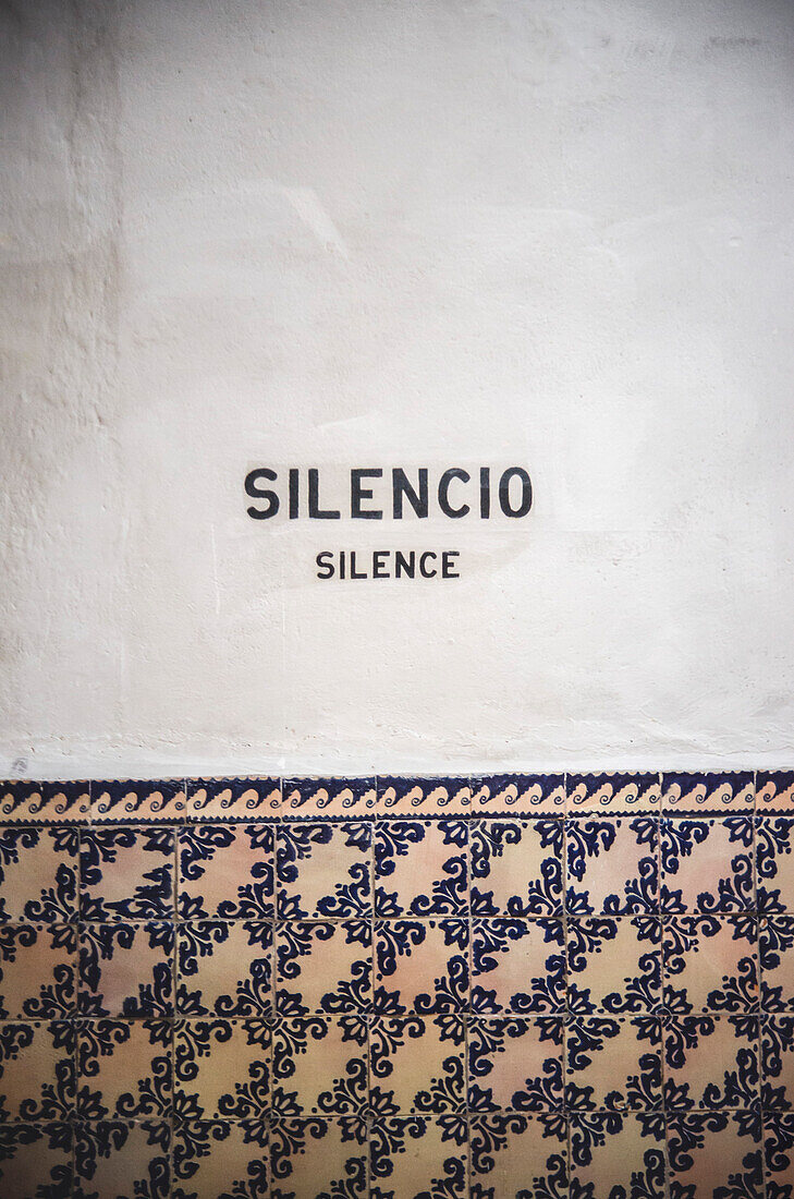 Silencio Sign Inside La Parroquia de San Miguel Arcangel