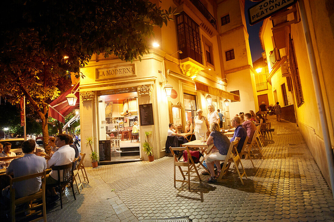 street cafe in old town,  Seville, andalusia, Europe