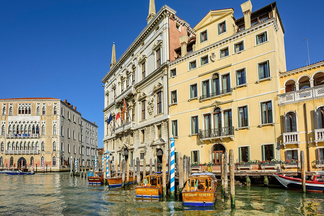 Palazzi am Canale Grande, Venedig, UNESCO Weltkulturerbe Venedig, Venetien, Italien