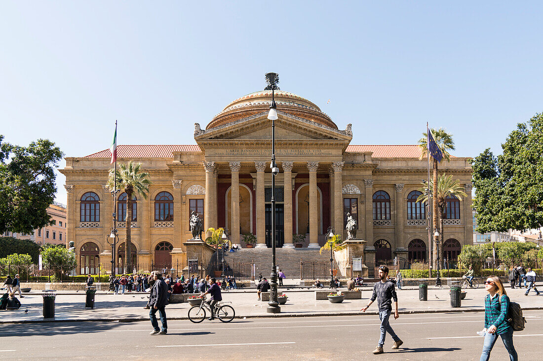 Teatro Massimo Vittorio Emanuele theater on Piazza Verdi square with people on the road in foreground, Palermo, Sicily, Italy, Europe