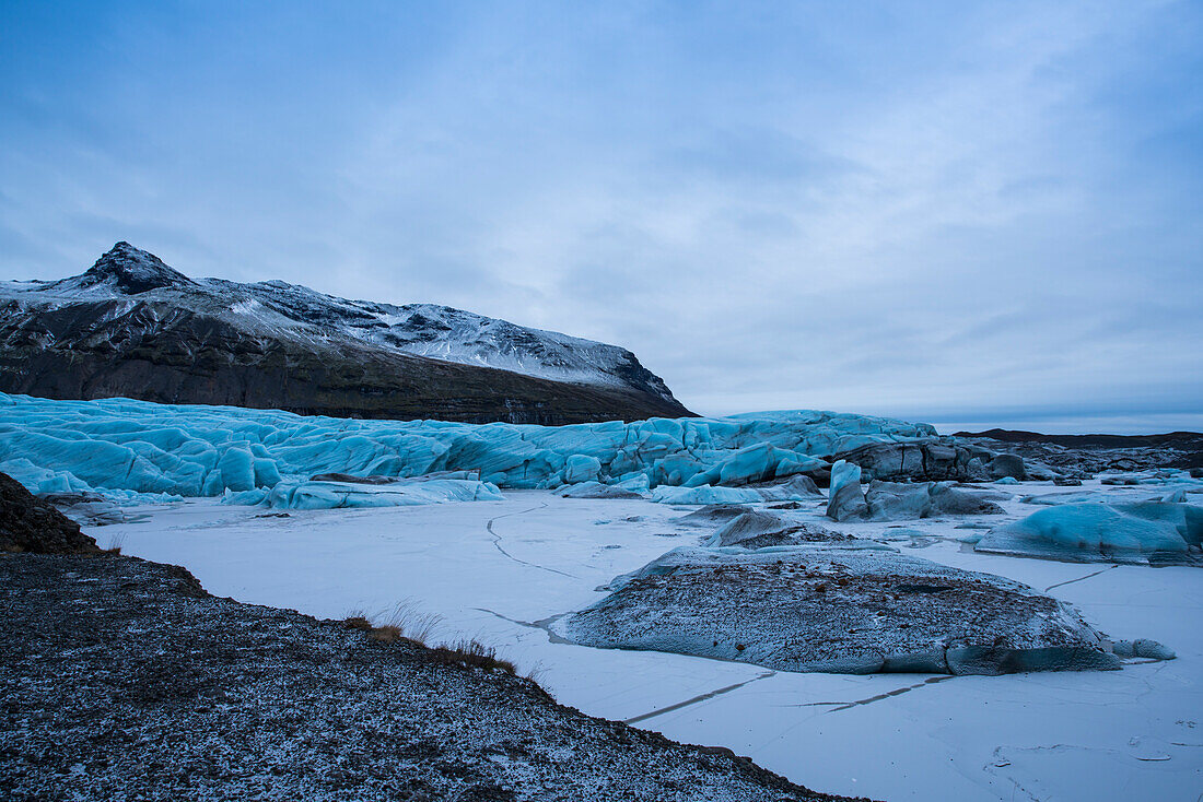 Der Svínafellsjökull (Svinafellsjokull) Gletscher im Skaftafell Nationalpark, Island, Iceland, Europa