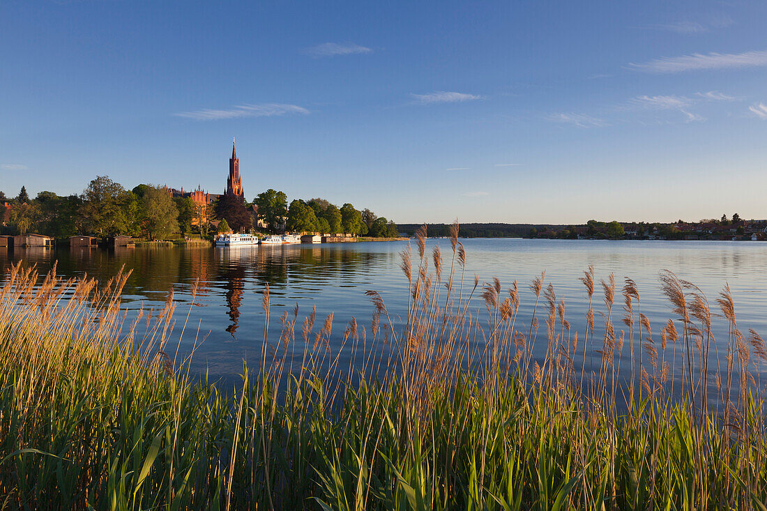 view over the lake to Malchow monastery, Mueritz-Elde-Wasserstrasse, Mecklenburgische Seenplatte, Mecklenburg-West Pomerania, Germany