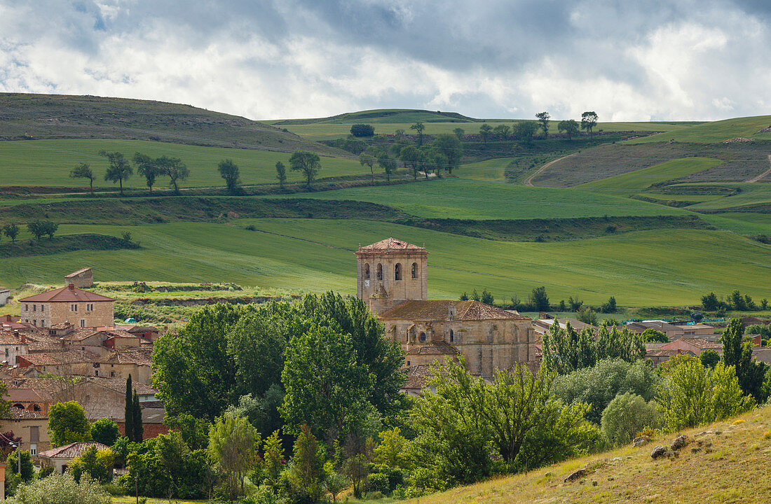 Iglesias, near Burgos, Camino Frances, Way of St. James, Camino de Santiago, pilgrims way, UNESCO World Heritage, European Cultural Route, province of Burgos, Old Castile, Castile-Leon, Castilla y Leon, Northern Spain, Spain, Europe