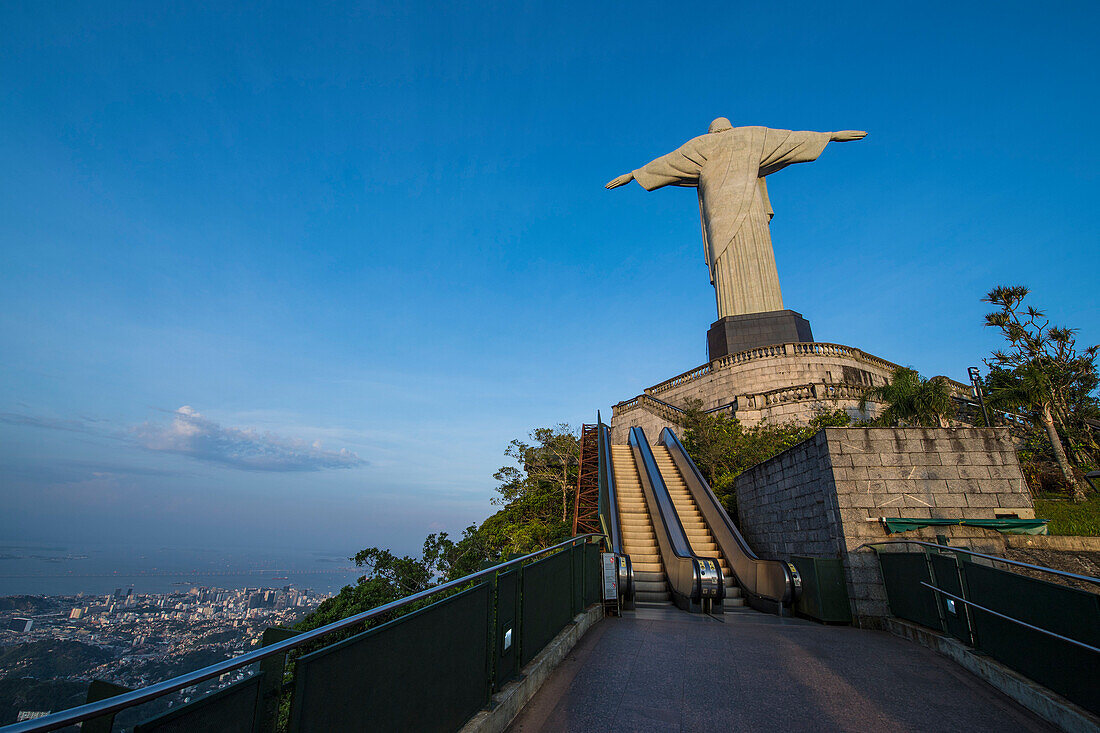 Statue von Christus der Erlöser in Rio de Janeiro
