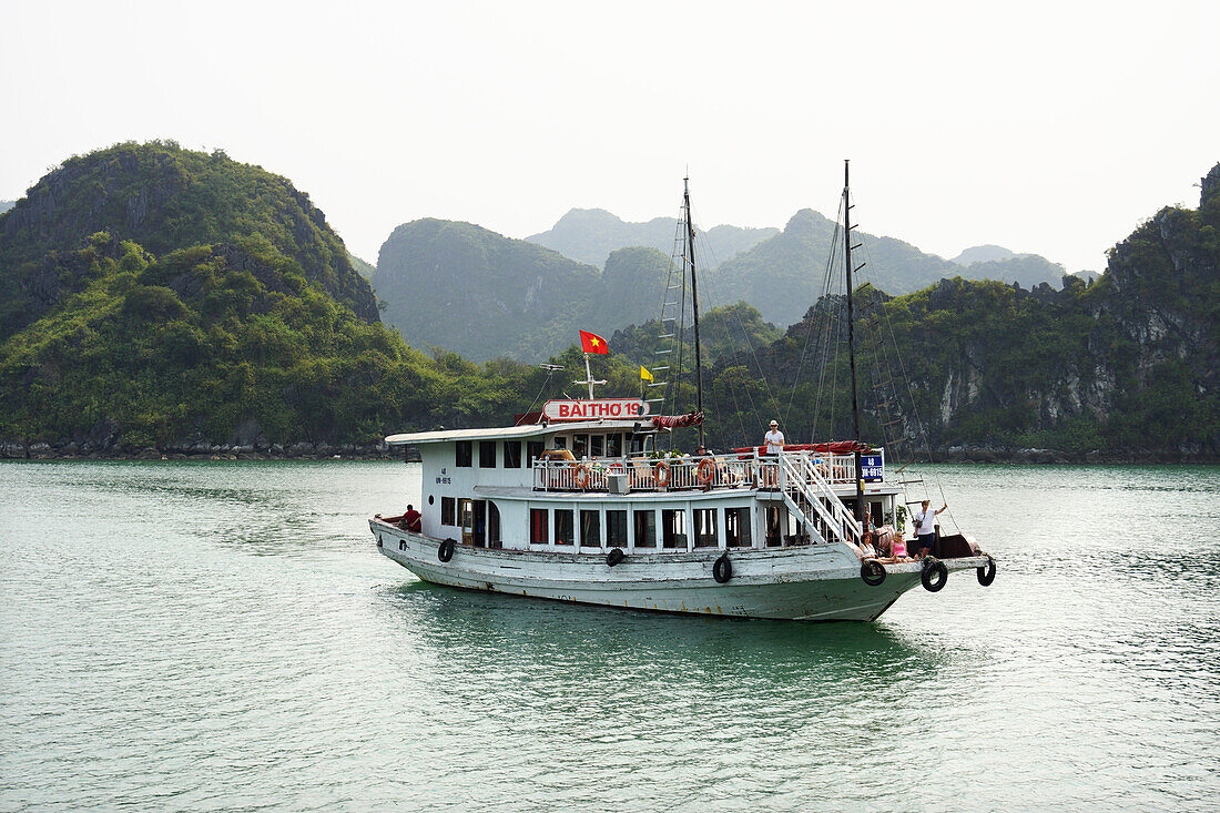 sea, boat, Halong Bay, Vietnam