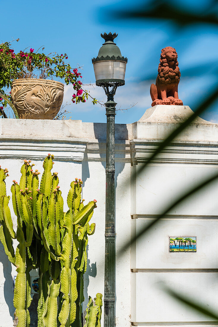 Entrance to a villa in the district of Ischia Ponte, Ischia, the Gulf of Naples, Campania, Italy