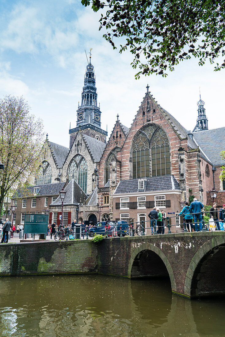 Oude Kerk, 13. Jahrhundert Kirche und die älteste in Amsterdam, Niederlande, Europa