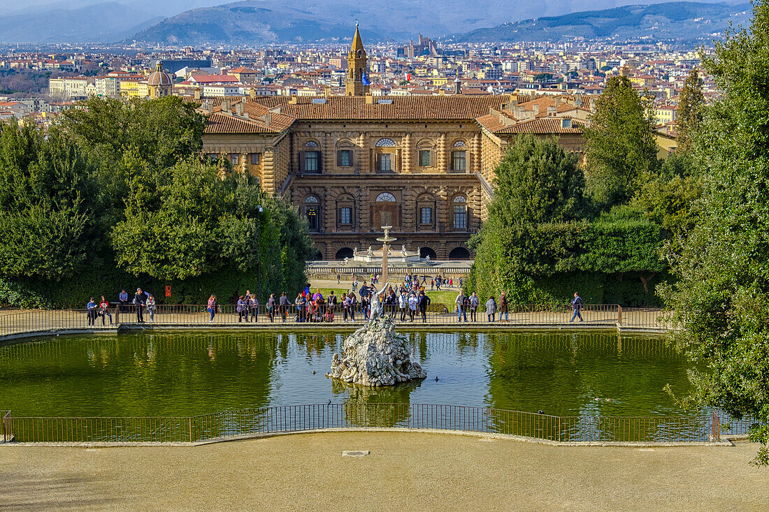 Palazzo Pitti and Boboli Gardens, UNESCO World Heritage Site, Florence, Tuscany, Italy, Europe