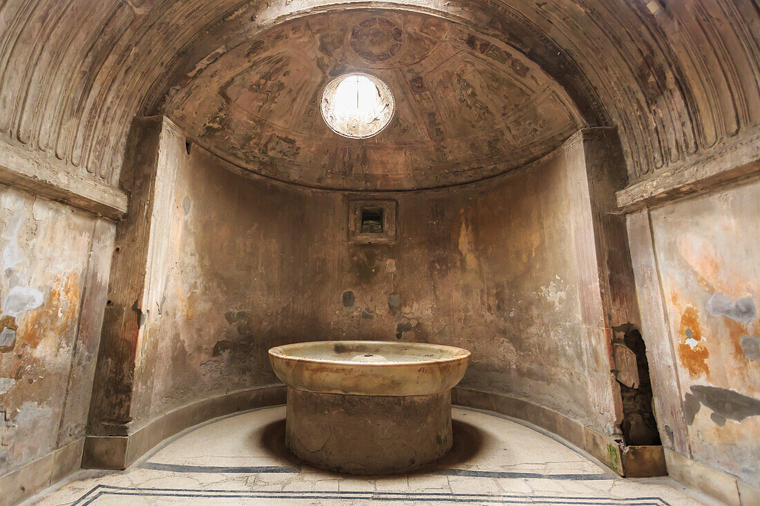 Forum Baths, Roman ruins of Pompeii, UNESCO World Heritage Site, near Naples, Campania, Italy, Europe