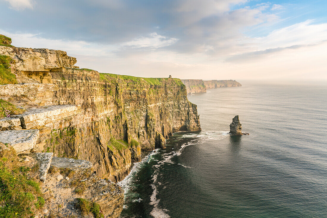 Breanan Mor and O'Briens tower, Cliffs of Moher, Liscannor, County Clare, Munster province, Republic of Ireland, Europe
