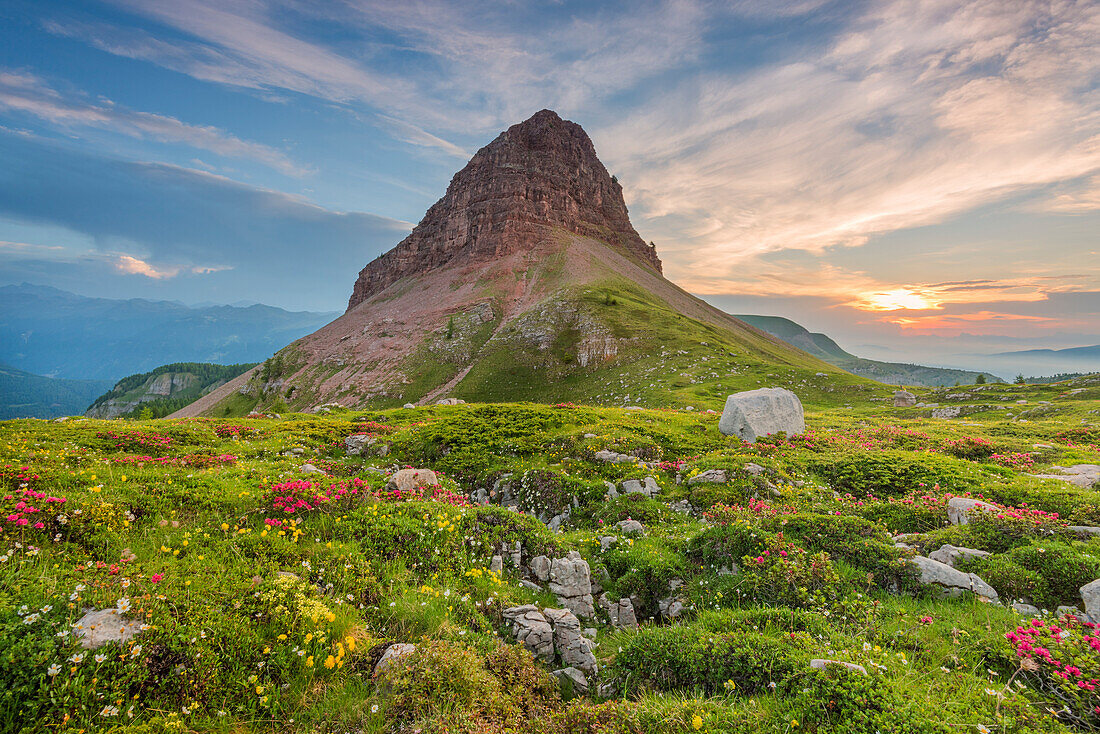 Mountain Palon at sunrise Europe, Italy, Trentino Alto Adige, Non Valley, Nana vallay, Trento district, Cles municipality