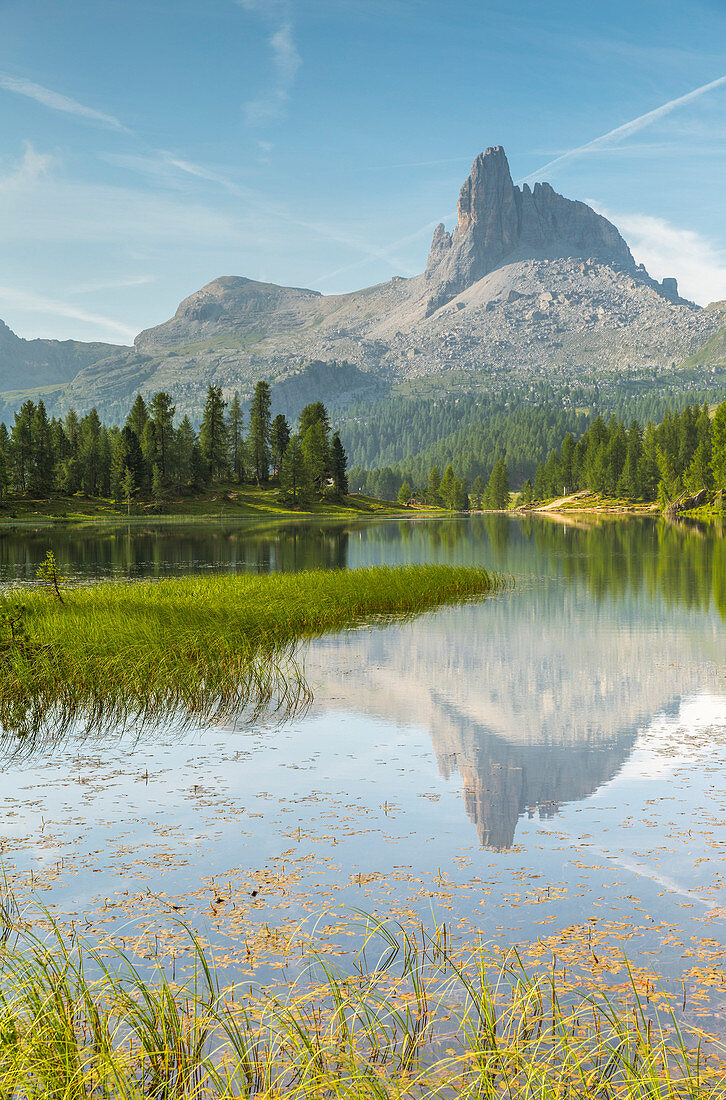 'Mount Becco di Mezzodì and lake Federa;Cortina d'Ampezzo,Belluno district,Veneto,Italy'