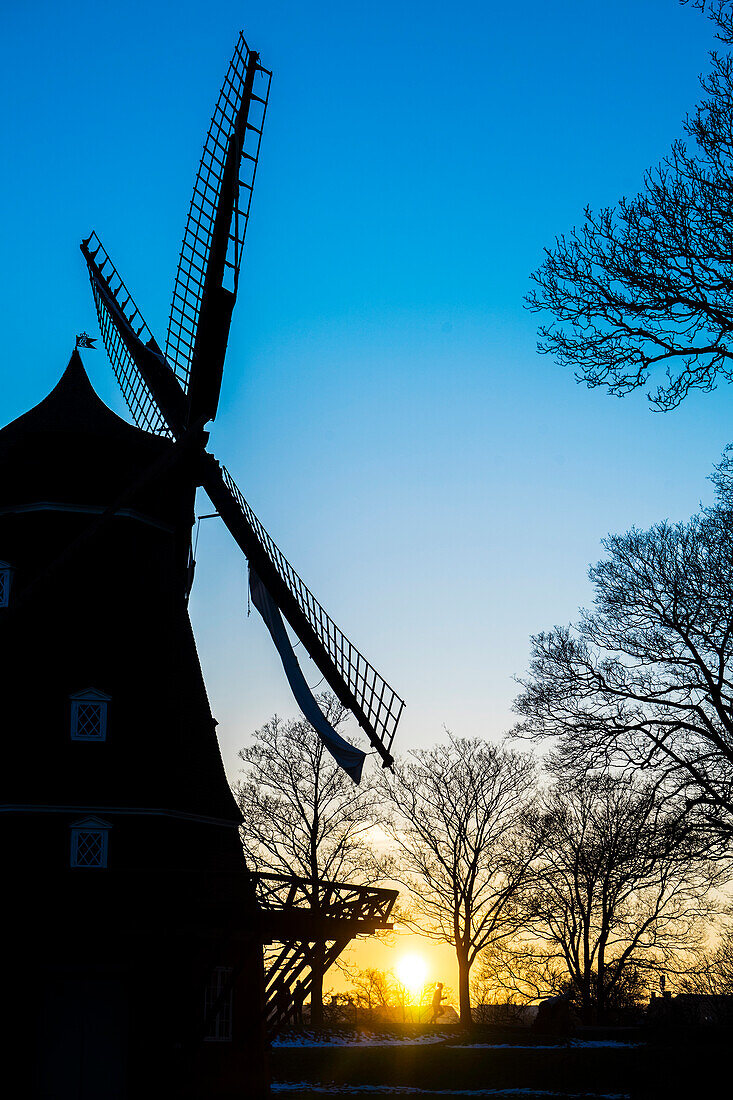 Läufer im historischen Kastellet bei Sonnenuntergang, Kopenhagen Dänemark.