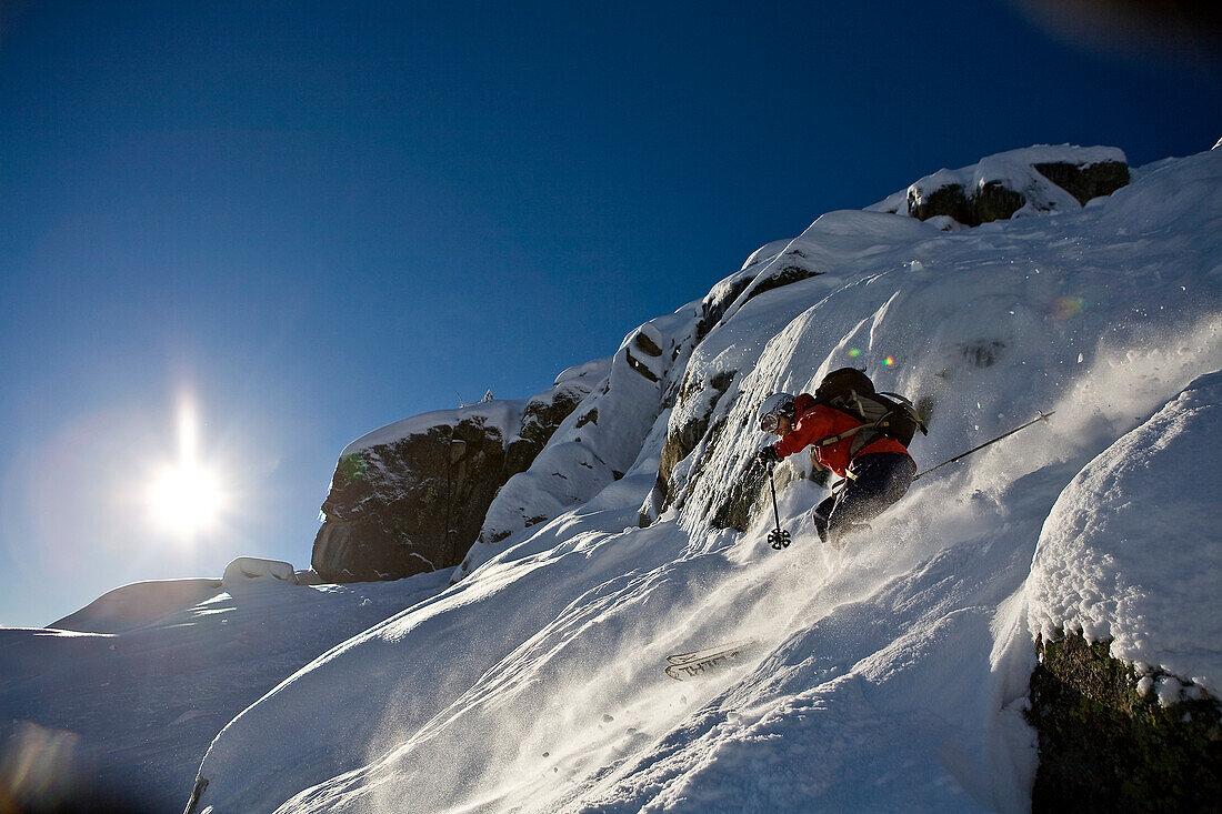 Niedrige Winkelsicht der Person Skifahren auf Donner Summit
