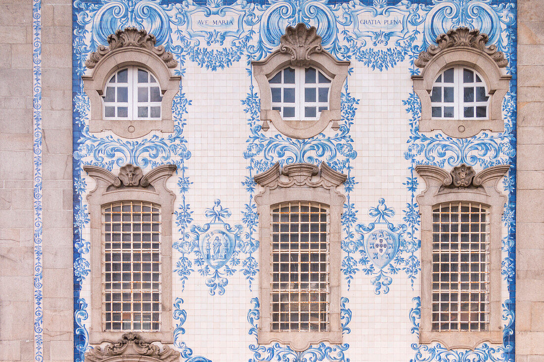 The blue and white tiles of the Igreja do Carmo in Porto, Oporto city, Porto district, Portugal, Europe