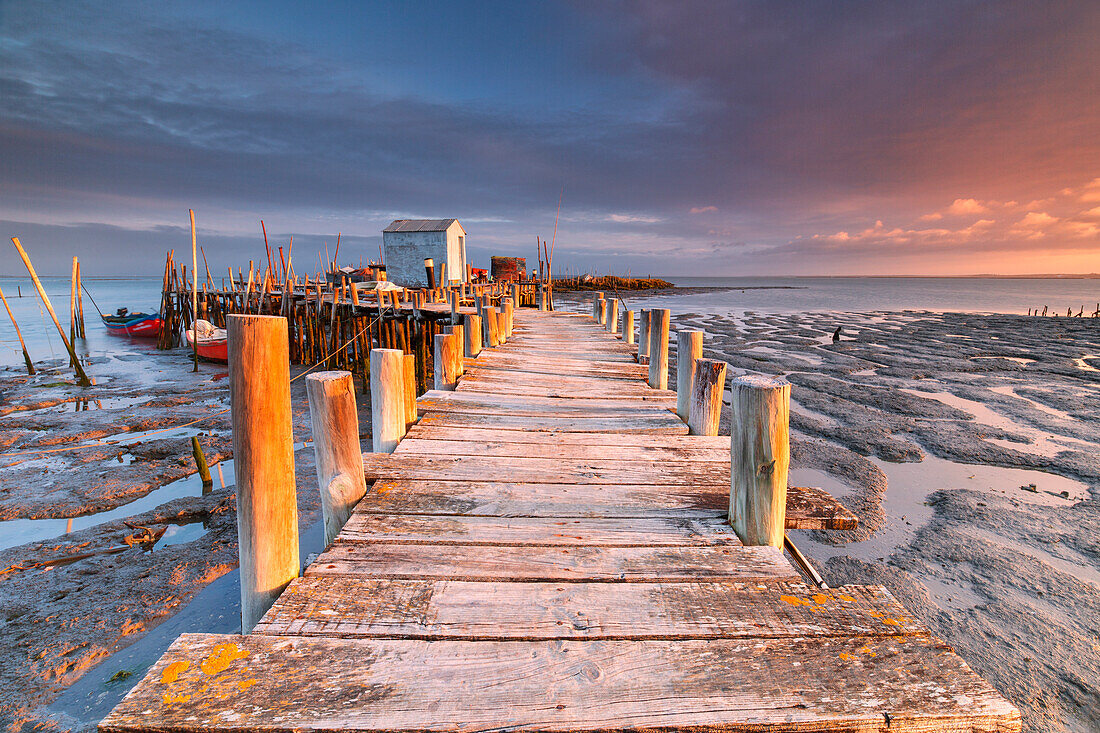 Europe,Portugal,Lisboa district,Carrasqueira port