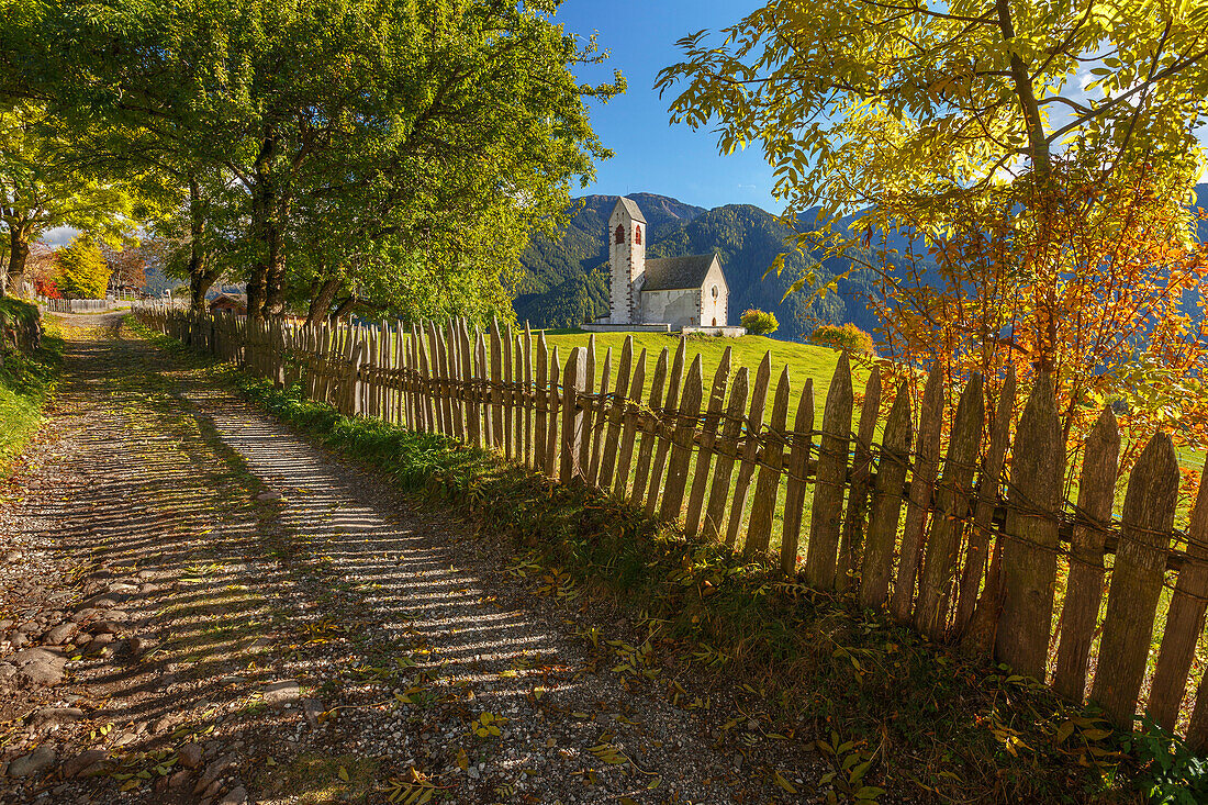 Church of San Giacomo al Passo, Funes valley, Odle dolomites, South Tyrol region, Trentino Alto Adige, Bolzano province, Italy, Europe