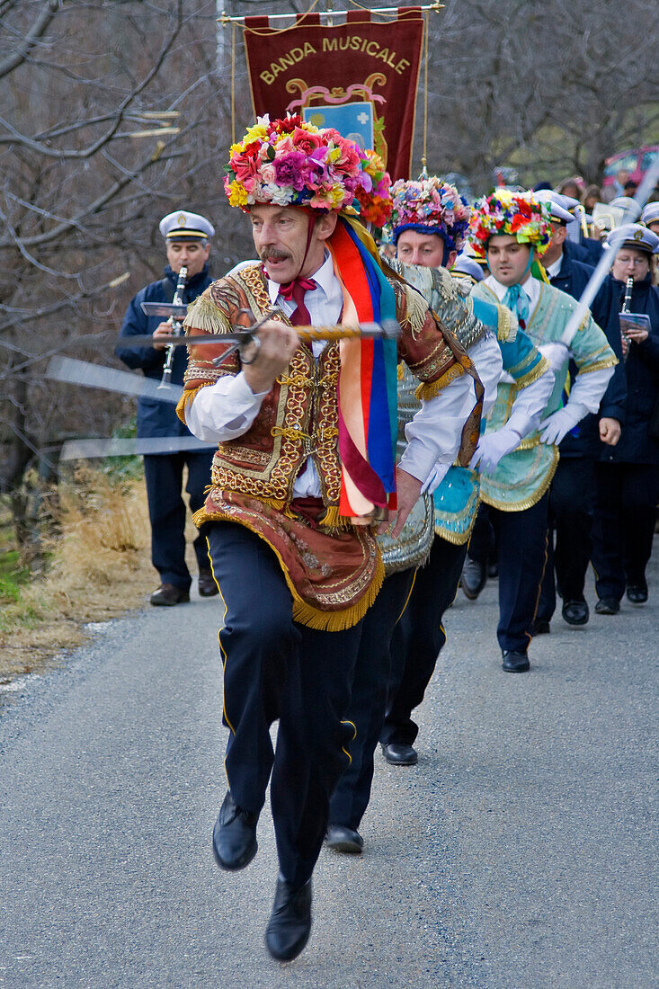 Susatal, Giaglione, Turin, Piemont, Italien, Alpenkarneval Spadonari di Giaglione