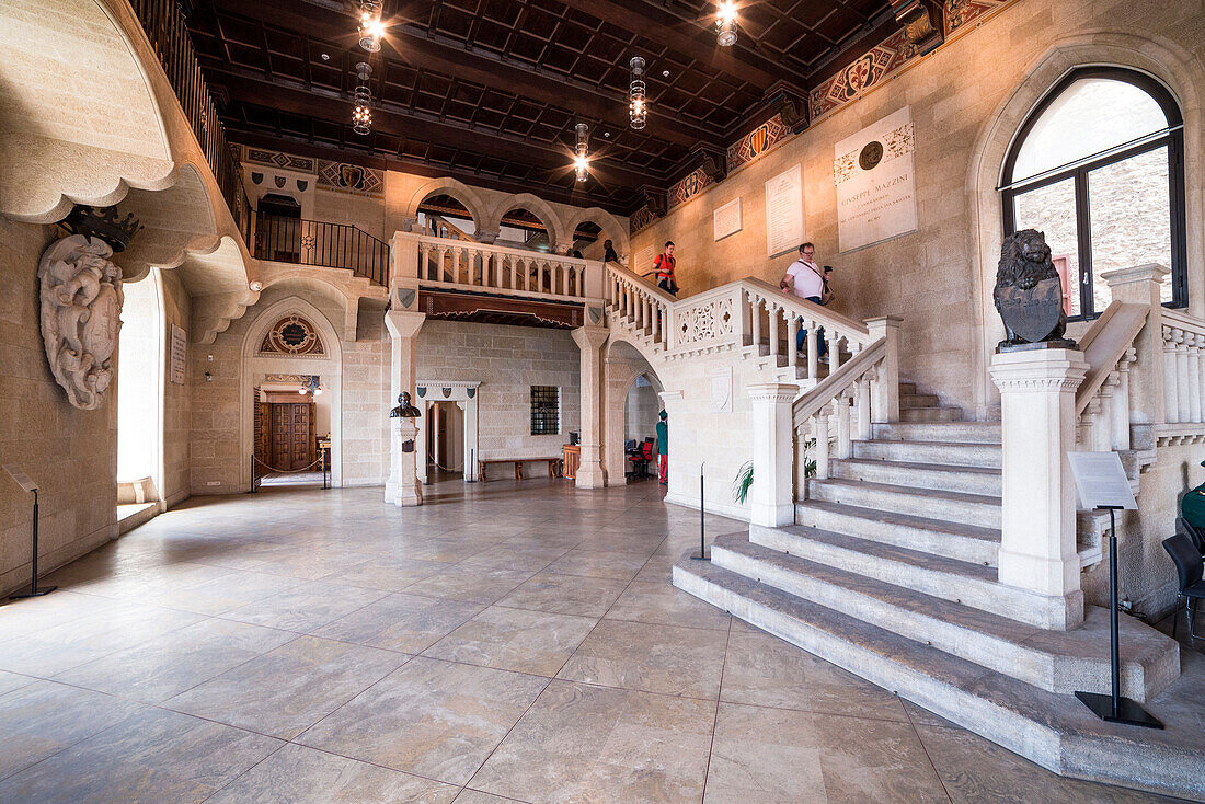 Atrium des Palazzo Pubblico, der Republik San Marino