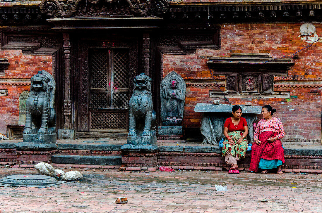 Kathmandu, Nepal, Asia, Old women