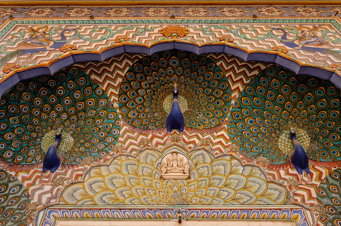 Jaipur, Rajasthan, India, The peacock gate at the Jaipur City Palace