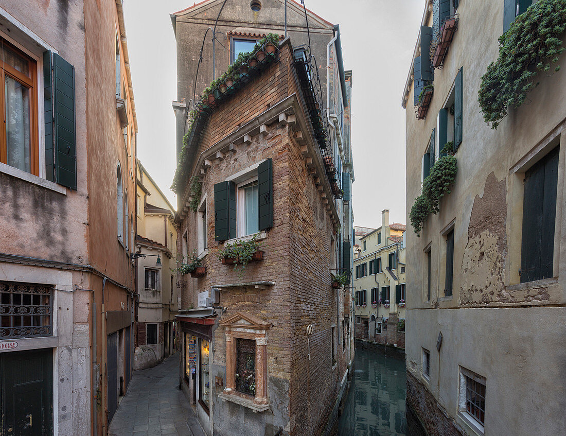 Europe,Italy,Veneto,Venice, Typical Venetian streets and canals