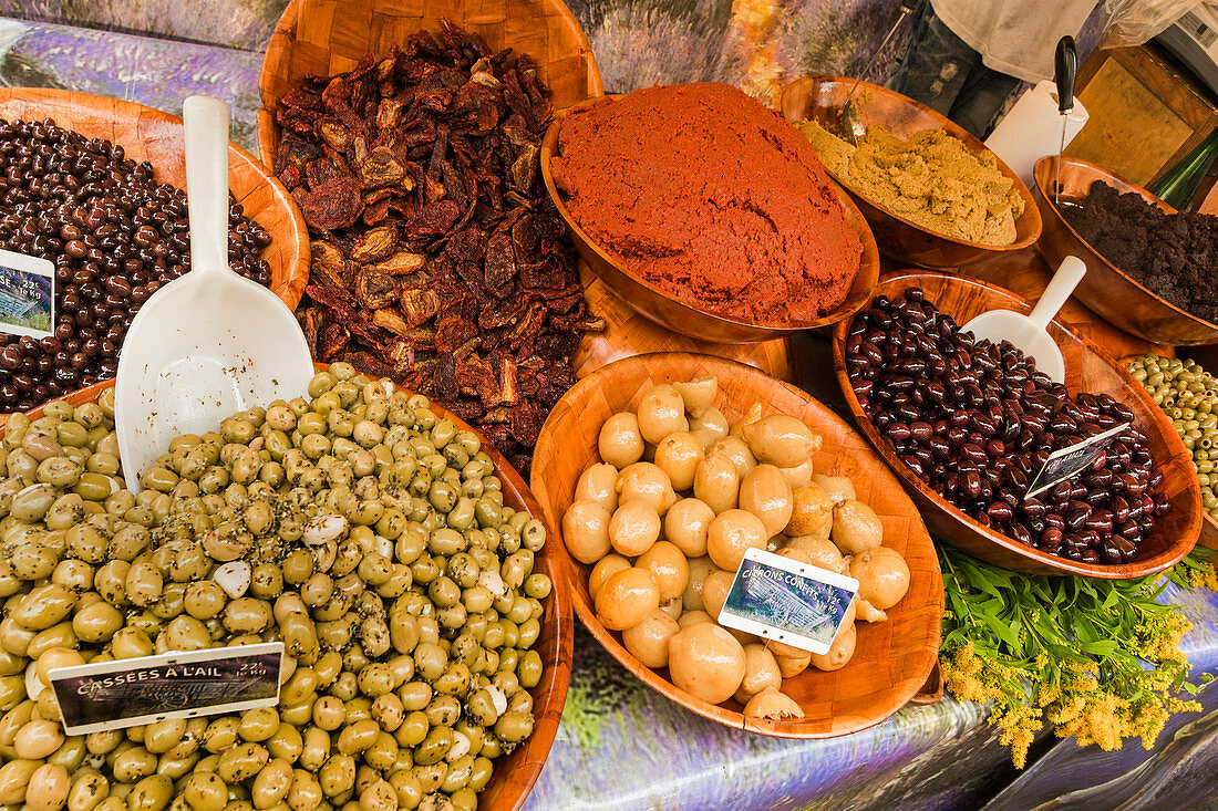 Confit ,preserved, products at the Saturday market day in this bastide town, Sainte-Foy-la-Grande, Gironde, Aquitaine, France, Europe