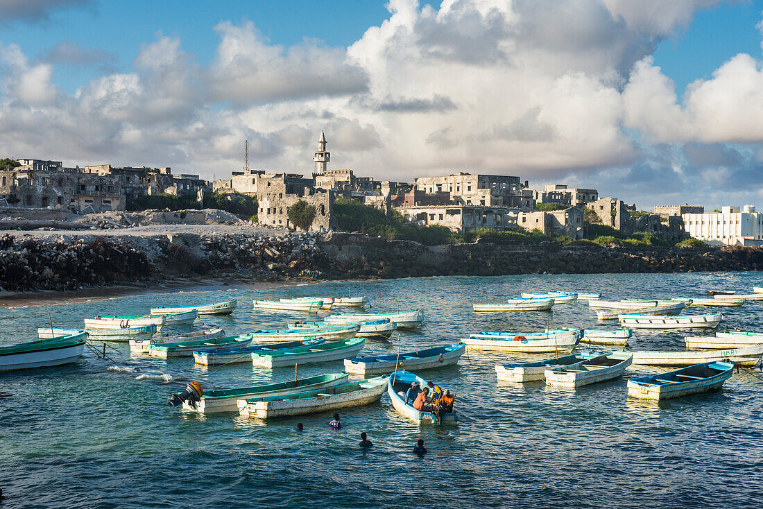 Der alte italienische Hafen von Mogadischu, Somalia, Afrika