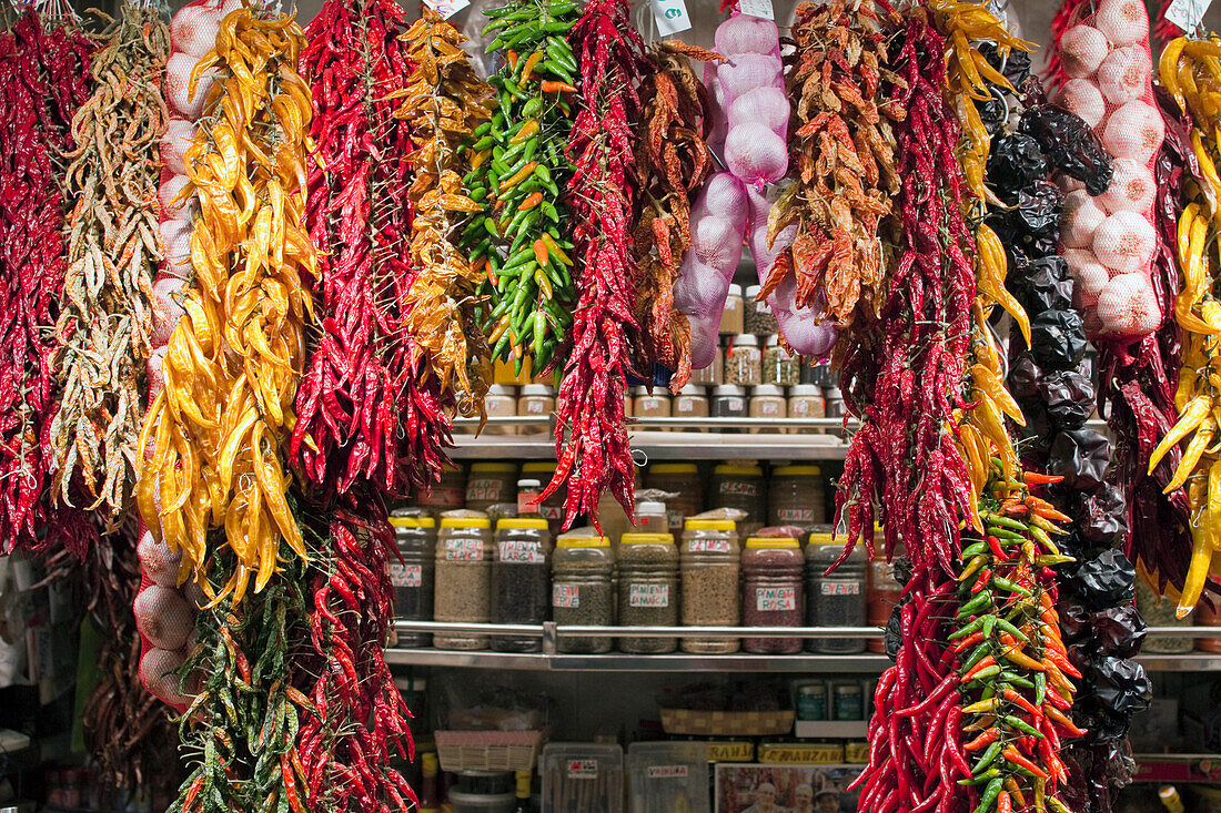 Spain, Catalonia, Barcelona, Boqueria Market.