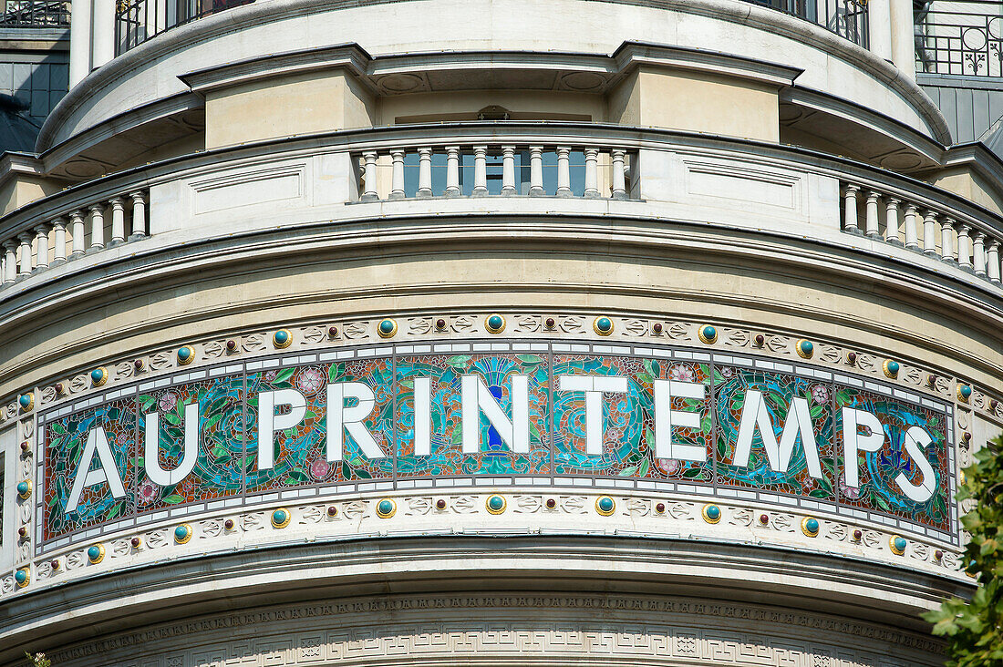 France. Paris 9th district. Facade of the department store Au Printemps