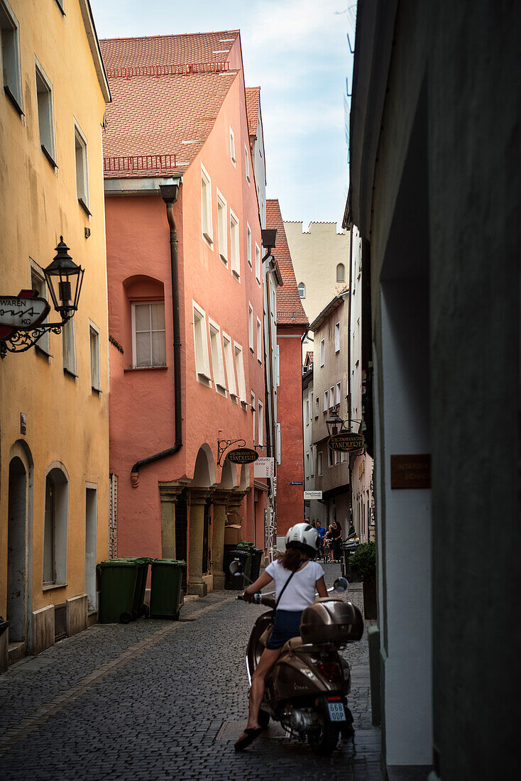 UNESCO Welterbe Regensburger Altstadt, Gasse der Altstadt Regensburg, Bayern, Deutschland