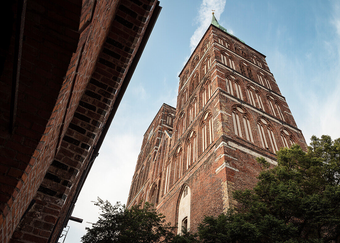 UNESCO Welterbe Hansestadt Stralsund, Nikolaikirche am Marktplatz, Mecklenburg-Vorpommern, Deutschland, Ostsee