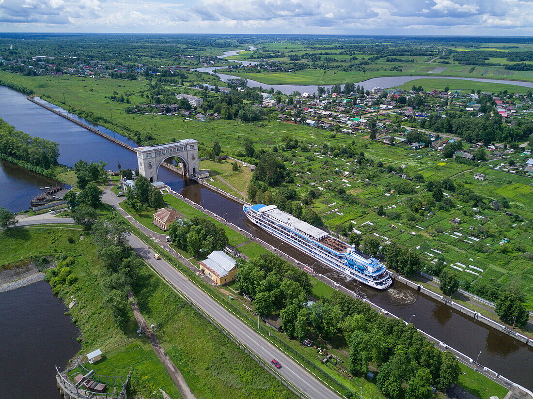 Aerial of river cruise ship Excellence Katharina of Reisebüro Mittelthurgau (formerly MS General Lavrinenkov) inside Uglich Lock on Volga river, Uglich, Russia
