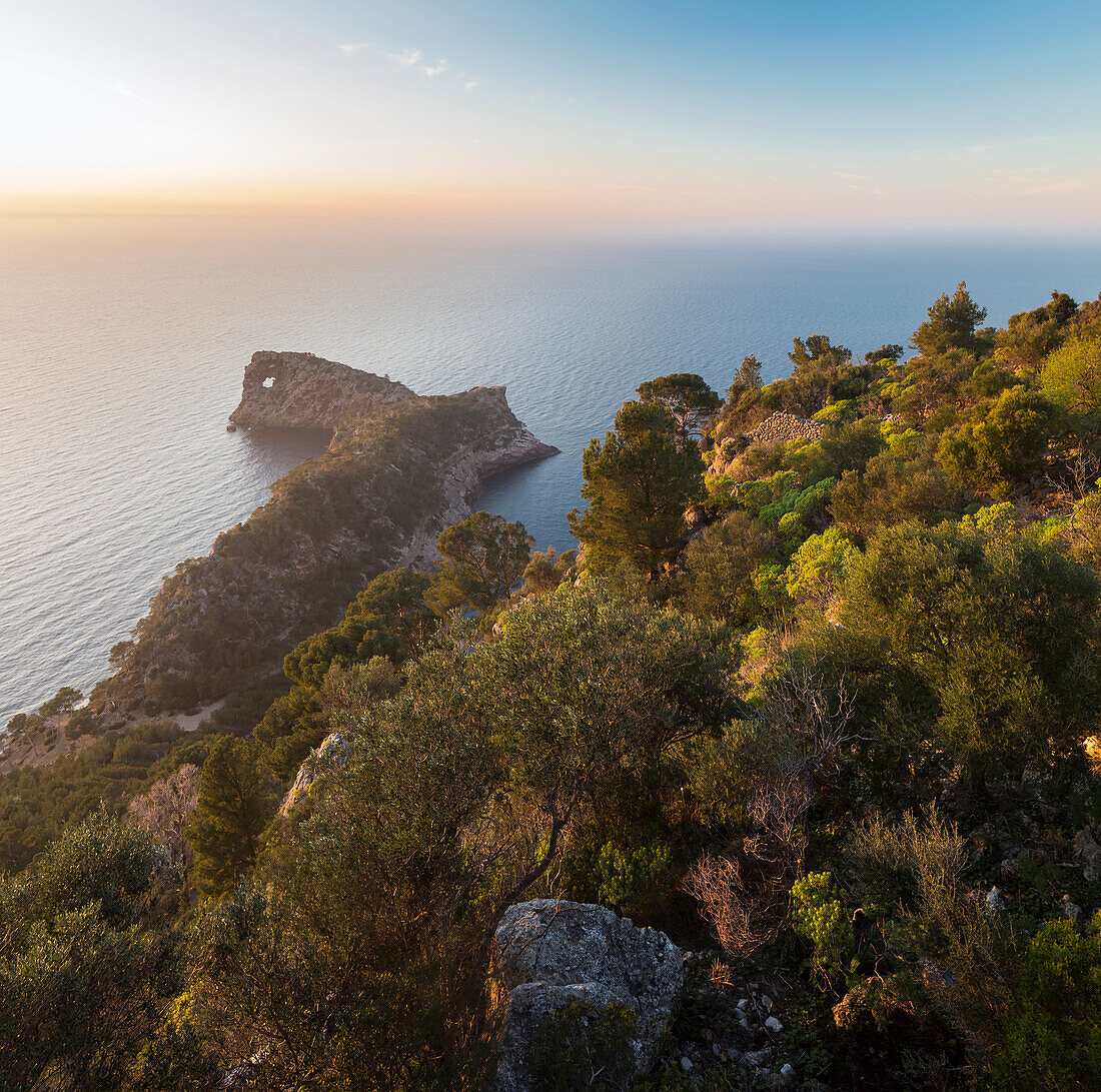 Sa Foradada, Deià, Serra de Tramuntana(UNESCO-Heritage), Westcoast, Mallorca, Balearics, Spain