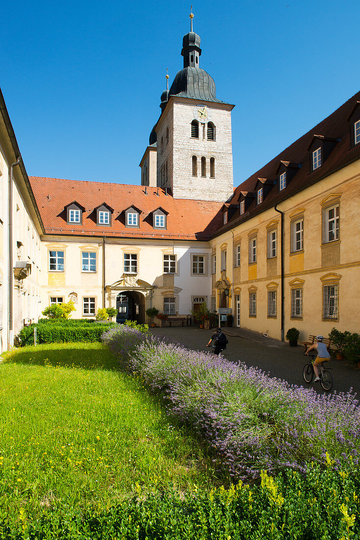 Die Benediktinerabtei Plankstetten im Sulztal zwischen Beilngries und Berching, Niederbayern