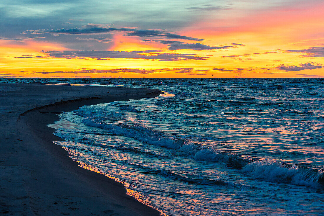 Wide sandy beach on Gotska Sandoe, the island / national park lies in the Baltic Sea north of the island Gotland., Schweden