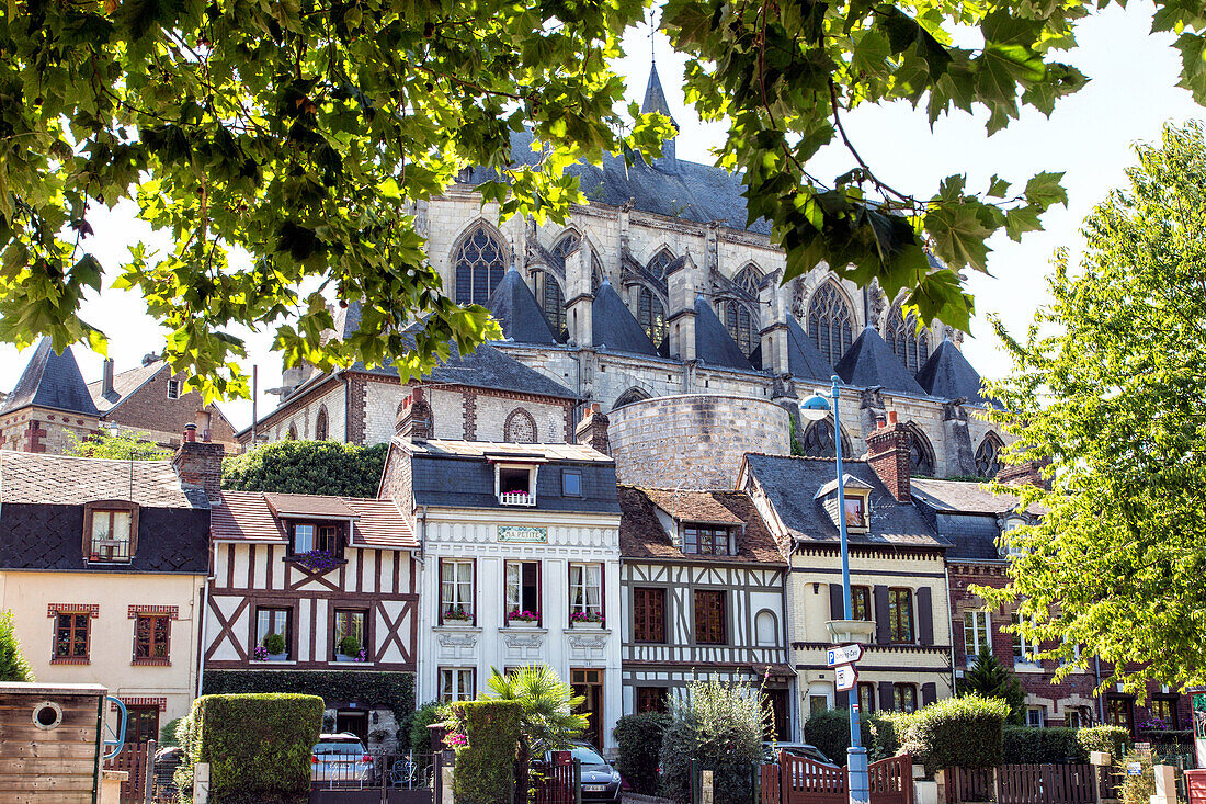 half-timbered houses and the notre-dame-des arts church, pont-de-l'arche (27), france