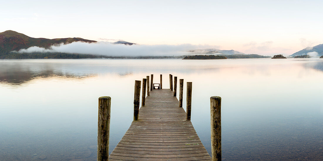 Wooden jetty at Barrow Bay landing, Derwent Water, Lake District National Park, UNESCO World Heritage Site, Cumbria, England, United Kingdom, Europe