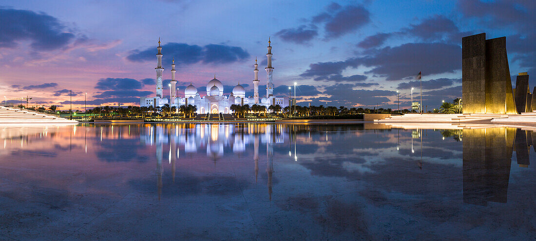 Sheikh Zayed Bin Sultan Al Nahyan Mosque, Abu Dhabi, United Arab Emirates, Middle East