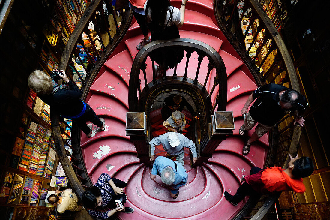 Stairs, Livraria Lello bookshop built in 1881, Porto (Oporto), Portugal, Europe