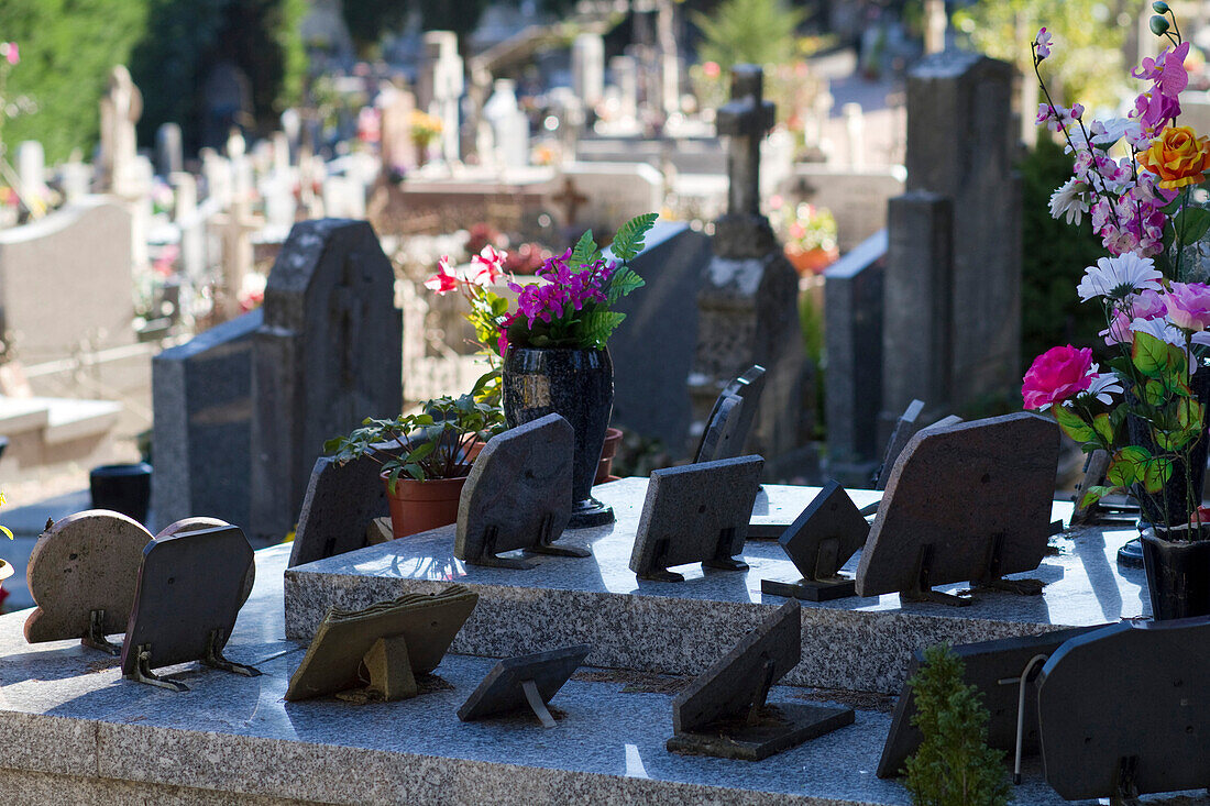 France, Southern France, Saint-Pons-de-Thomieres, cemetery