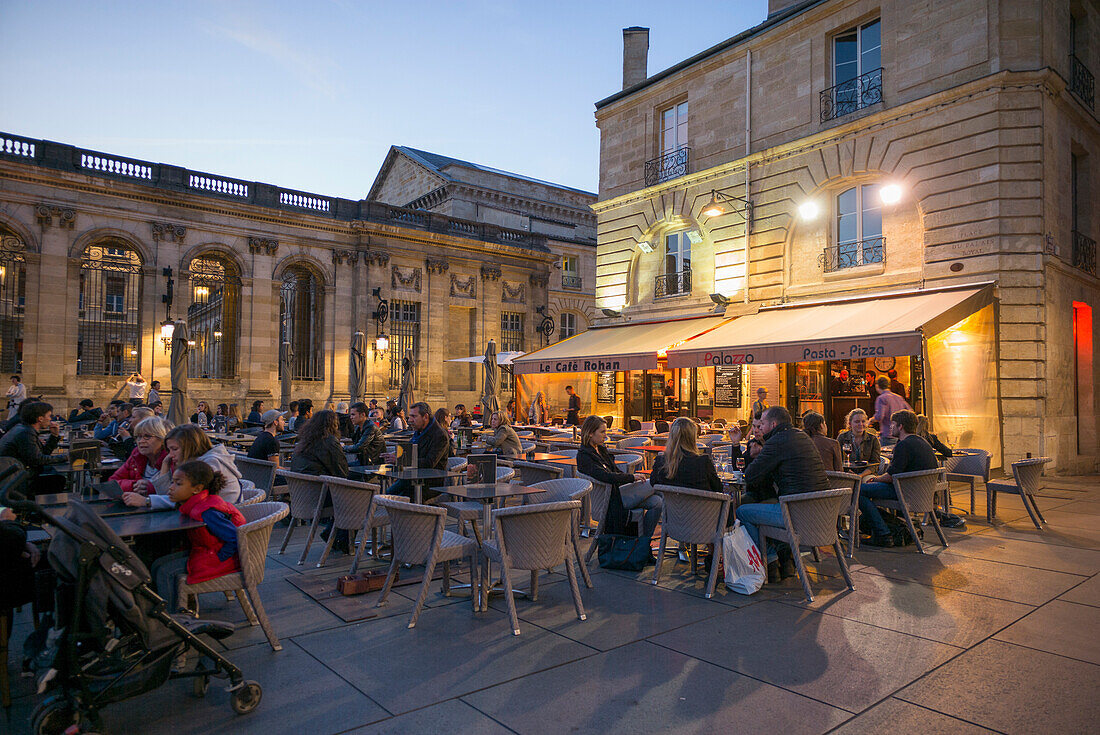 France, South-Western France, Bordeaux, Cafe Rohan, city hall