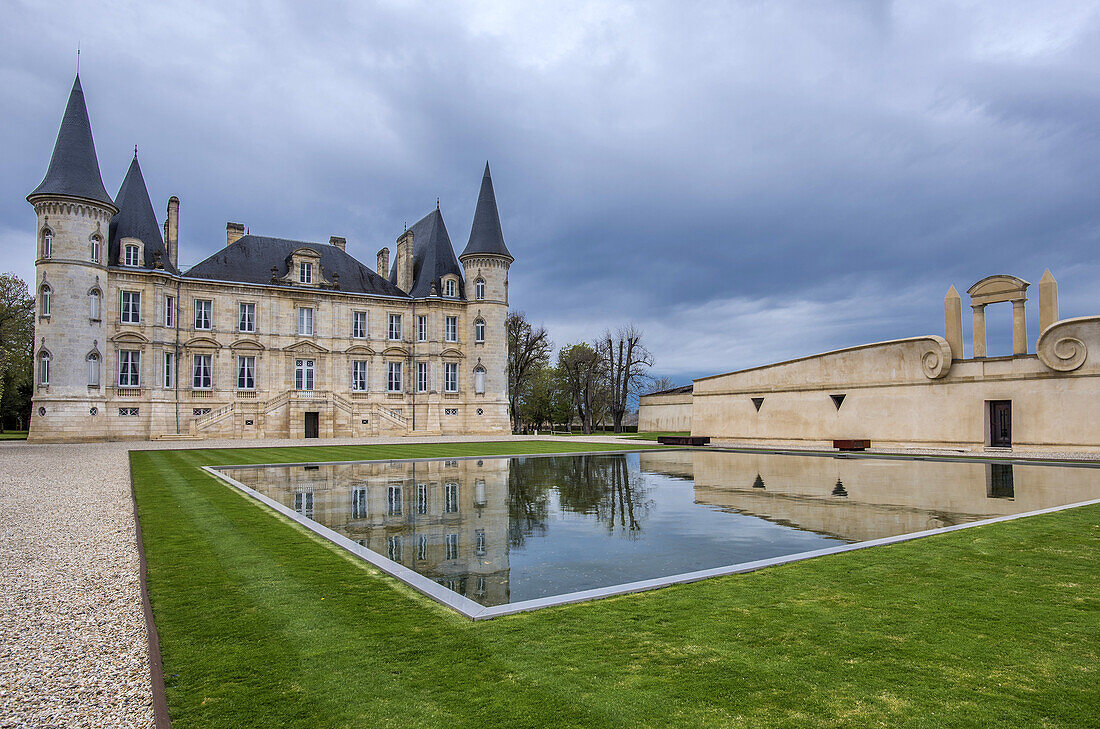 France, Gironde, Medoc, Chateau Pichon-Longueville Baron, AOC Pauillac Second Grand Cru Classe