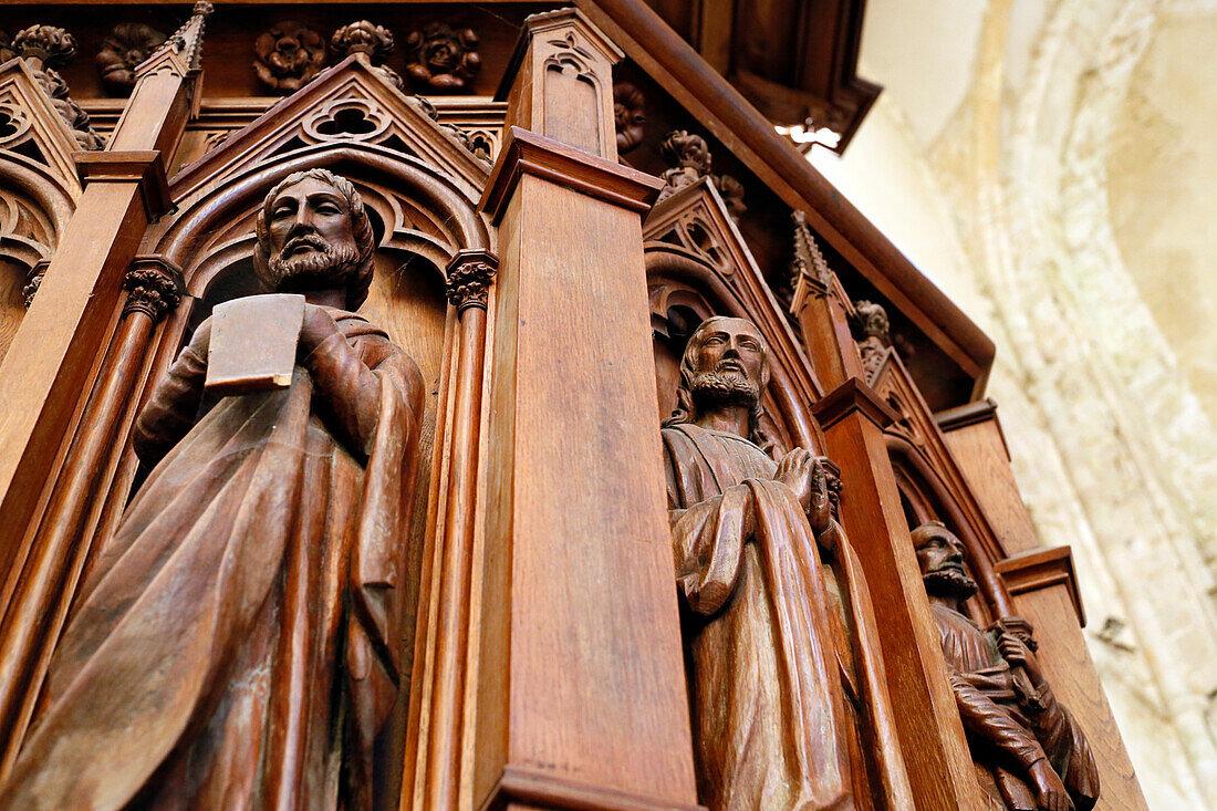 Seine et Marne. Provins, medieval city, collegiate church of Saint-Quiriace. Chair of the priest, carved wood.