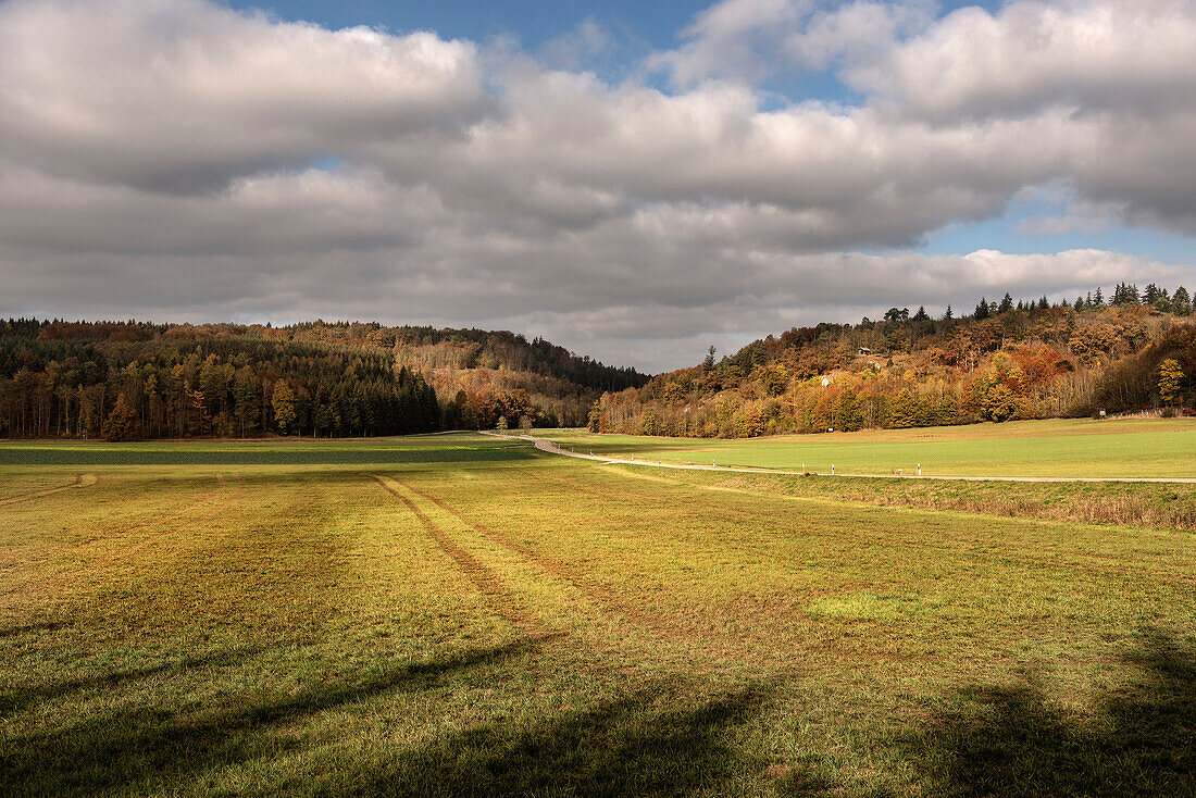 UNESCO Welterbe Eiszeitliche Höhlen der Schwäbischen Alb, Lonetal, Schwäbische Alb, Baden-Württemberg, Deutschland